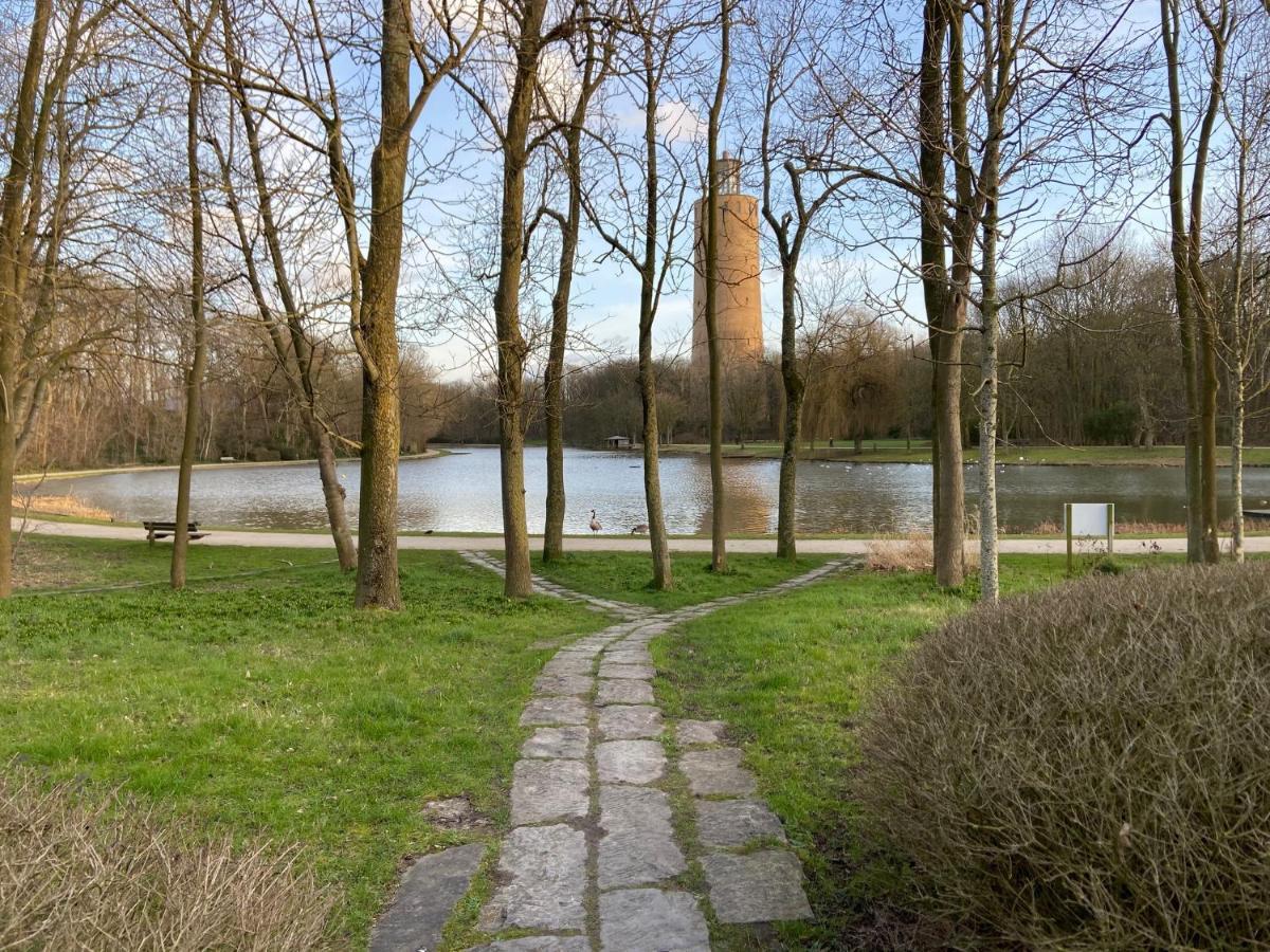 Bootsman Gelijkvloers Appartement Met Tuin En Autostaanplaats Ostend Exterior foto